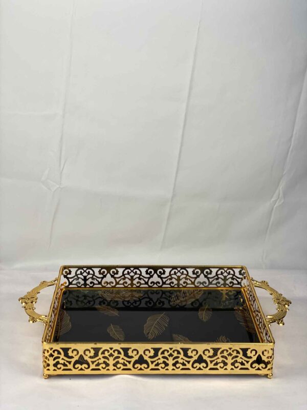 Serving 4 - Image 4